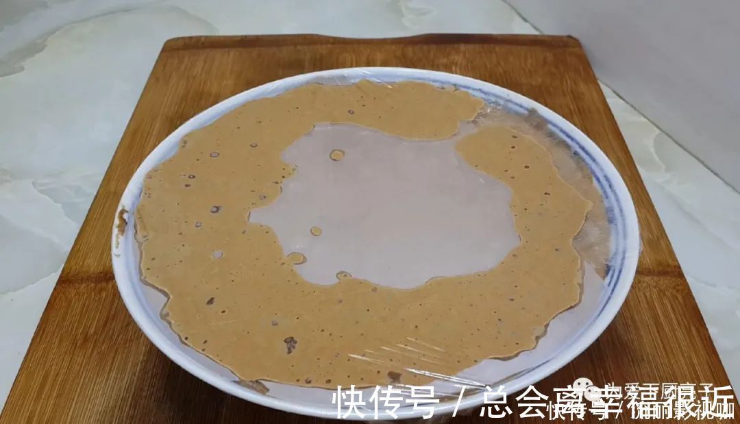 保鲜膜|我家发糕就爱这么做,加2勺糯米粉,比蛋糕还香,学会孩子不挑食