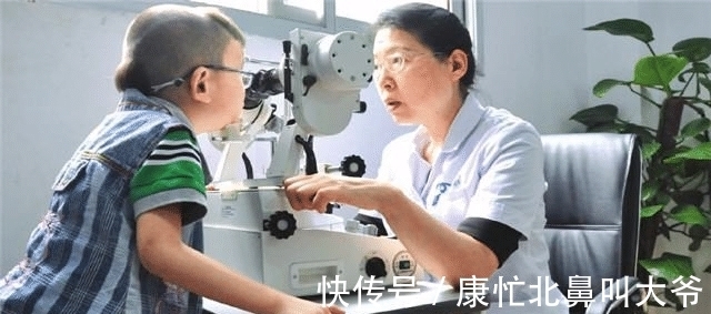 眼镜|近视眼长期不佩戴眼镜,眼睛会怎样呢?答案你可能想不到!