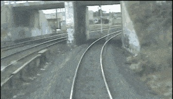 |搞笑GIF:今天给大家来个街头篮球, 是不是感觉很炫酷的样子?