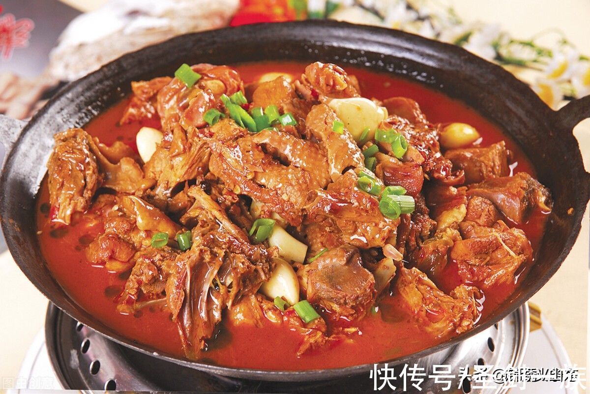 国庆朋友小聚，推荐12道硬菜，下酒下饭花钱少吃得好，待客特有面