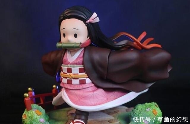 对于那些奇葩的动漫手办，你会选择用高昂的价格去购买吗