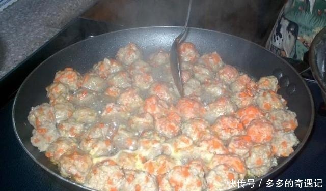 松软|炸牛肉丸子时,切记“3用2不用”,丸子酥香松软,久放不变硬