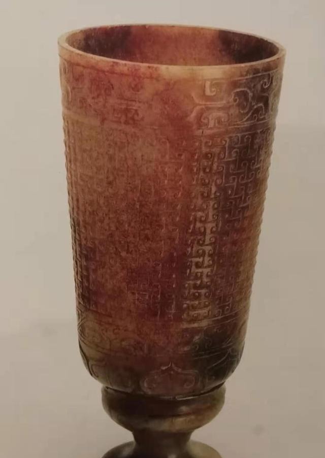 玉器|从嬴政的治国分析秦代时期的玉器稀少原因