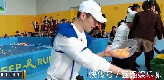 宋雨琦|《奔跑吧》的环卫工人火了,脚穿上千元AJ录节目,气质也很出众