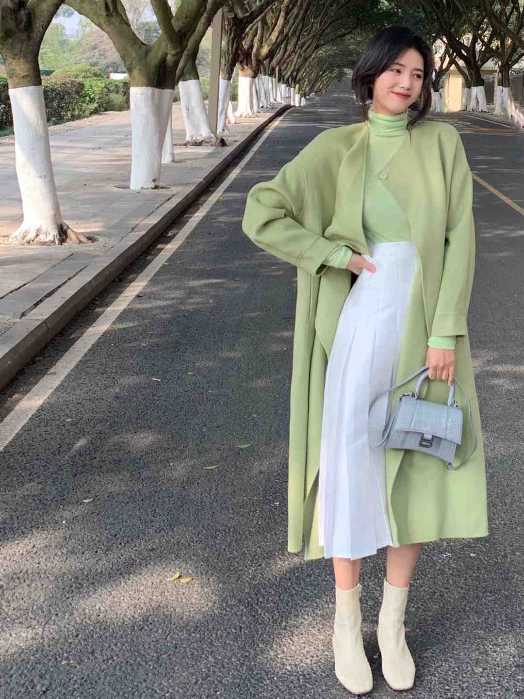 纯白色 早春穿搭来一波!想要提前了解2022年流行风格的,千万别错过