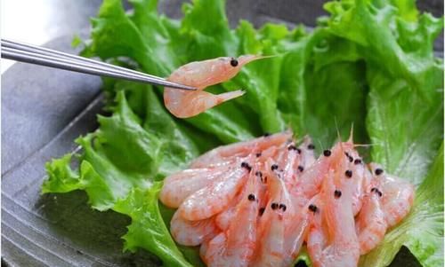  小汐|小汐今天分享的它是世上最干净的海鲜，美味非常，如今每年被捕上亿吨到这里