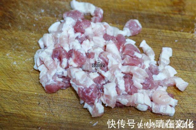 小厨|这个菜貌不惊人,却营养丰富,可惜很多人冷落了它!