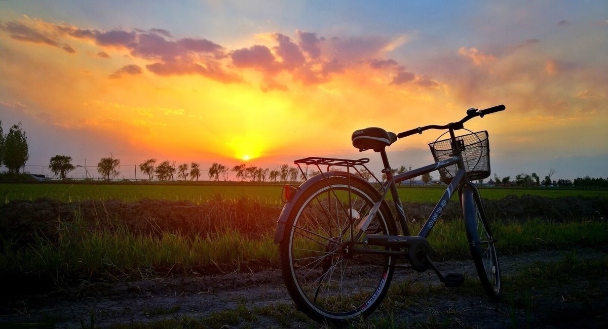 羊角|一个有内涵的小故事，也许可以成就你的未来：左伯桃与羊角哀