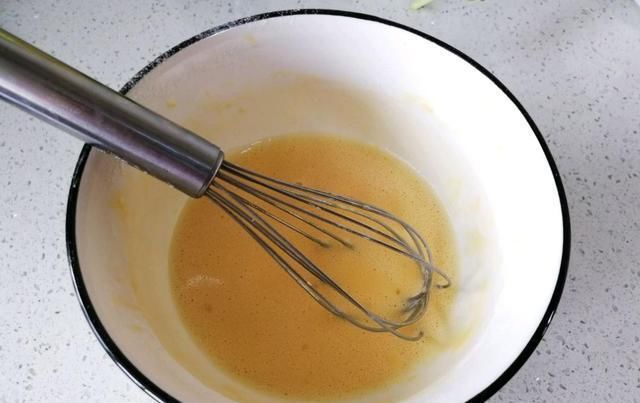 一觉|失眠最怕吃此菜,每天炒一盘,补脑益智,养心安神,一觉睡到天亮