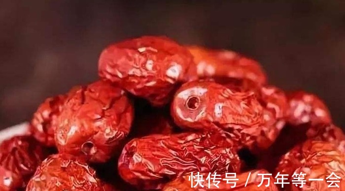 阳气不足|红枣与他们是绝配，坚持喝一个月，气血足，抗衰老，50岁不显老！