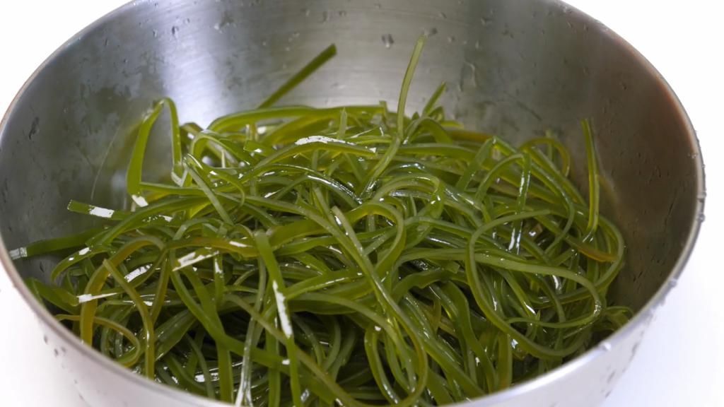 易学|难怪饭店凉拌海带丝那么好吃,原来是这个窍门,简单易学爽口好吃一点也不腥