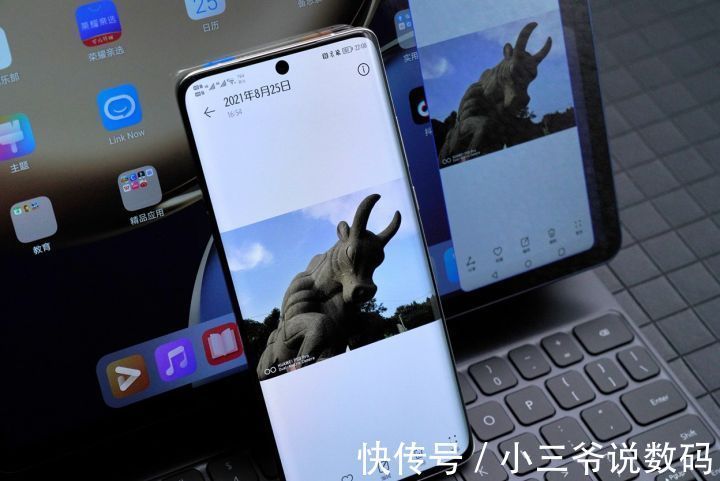 新生|华为P50 Pro：万象新生、万物互联，影像新旗舰