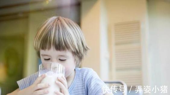 泡菜泡菜|父母带孩子，在夏季要做到“不吃4物，多做2事”，避免脾胃虚弱