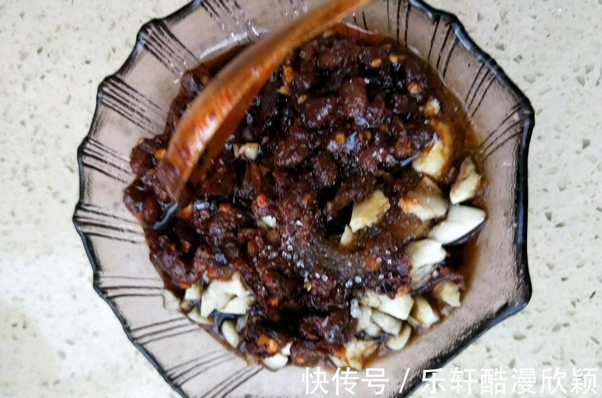 东北菜|东北特色下饭菜，好吃爽口的蒜泥白肉，美味又健康
