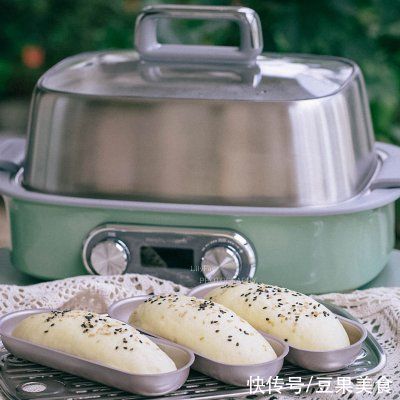 #奈特兰草饲营养美味# 蒸豆沙面包（口感介于面包与馒头之间）