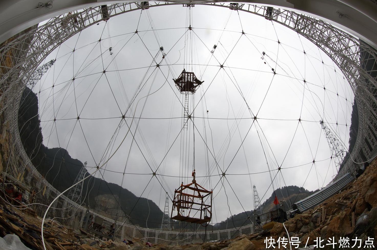 中国天眼向全世界开放,探测距离可达137亿光年,稳坐第一把交椅