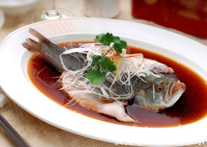 三道晚上吃的美食，虽然是家常菜却是招待客人专用，美味又有档次