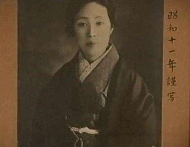 女儿|孙中山另一位妻子,15岁成婚,后和女儿一起被遗弃,最后嫁和尚