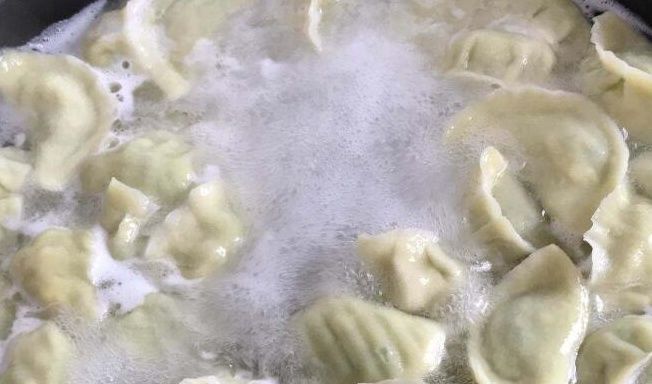 搅拌均匀|秋天，多吃这菜，钙是鸡蛋3倍，锌是猪肝5倍，用来包饺子超级香