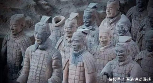 兵马俑出土一张脸,仅5分钟便消失,幸好手快,留下一张照片