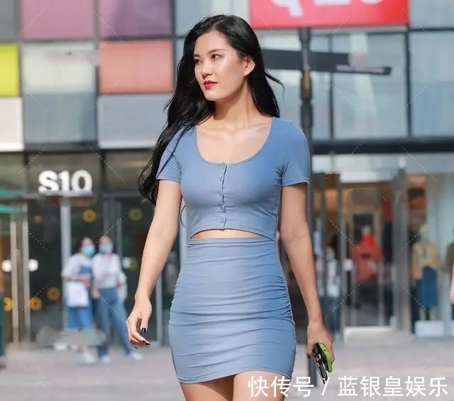 减龄 什么是“分体雾蓝套装”小姐姐展现“微胖”美,高级又减龄