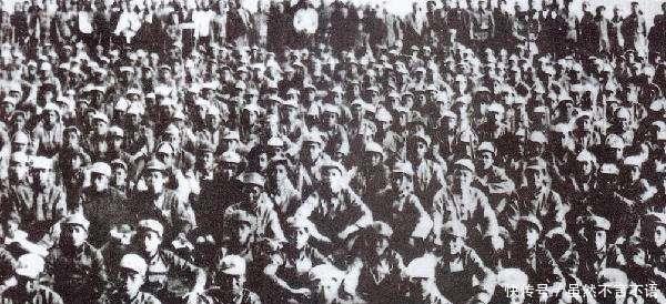 授予|我军牺牲最可惜的一代名将,枪杀他的人建国后竟然授予开国上将!