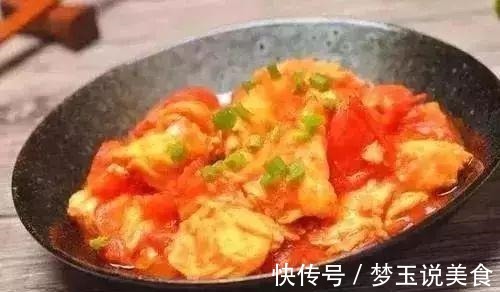 西红柿炒蛋你还只是加盐,多加一样东西美味提升数十倍,很实用的!