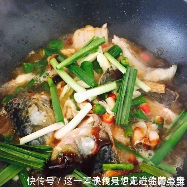 喉咙|孩子吃鱼总是卡喉咙不喝醋,教你一招,让鱼骨跑出来,省事