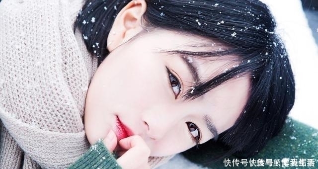 衰老|脸上皮肤特别干?洗脸后的60秒很关键,学会3招,皮肤自然水嫩