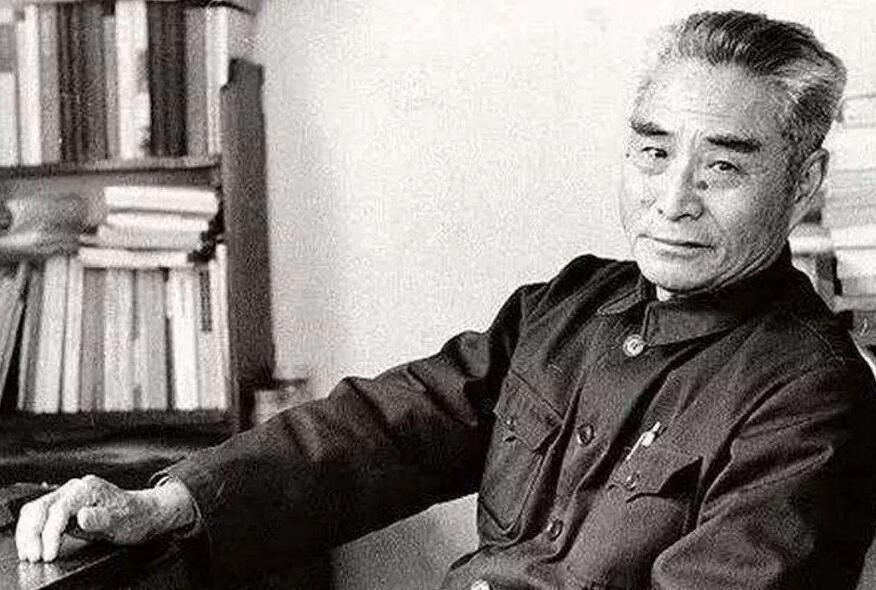 惨叫|''世界第一粗巨炮''开火,阵地上一片惨叫,联合国军措手不及