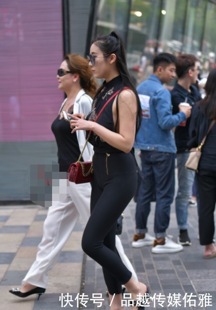 裤子|有肉还穿这么紧的裤子,你就不能学学别人!