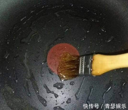 鸡蛋|1个西红柿、2个鸡蛋、3个人的早餐!