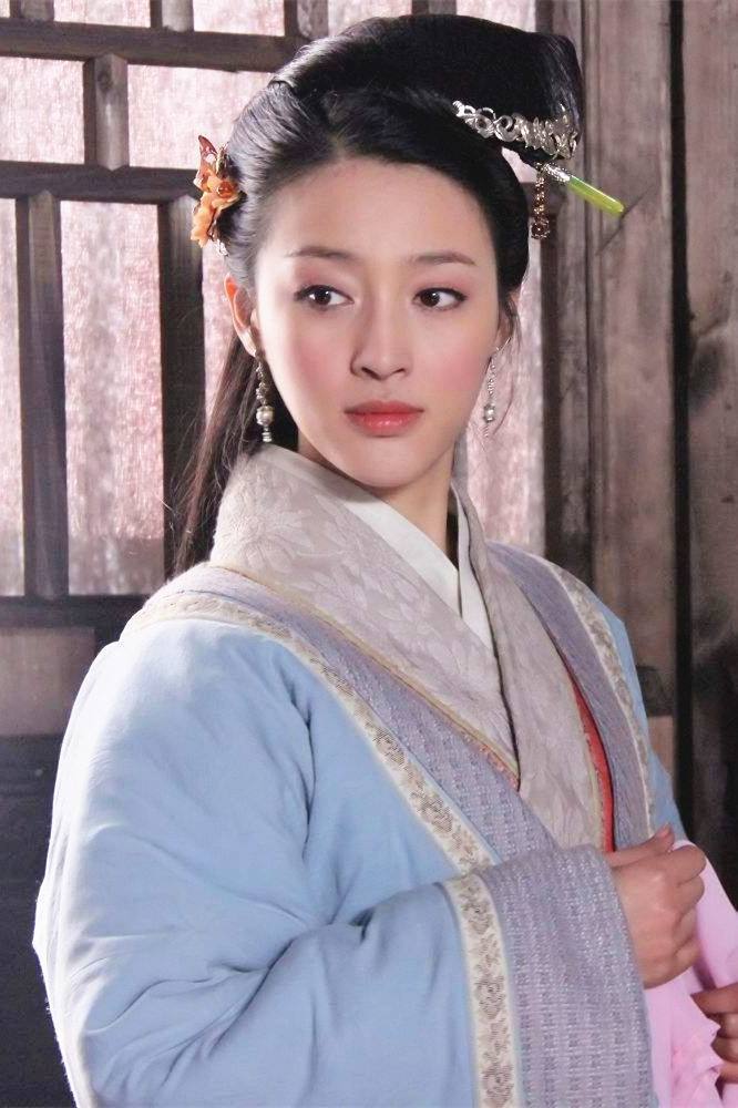 甘婷婷和龚玥菲,两位名噪一时的"潘金莲",为何现状天差地别?