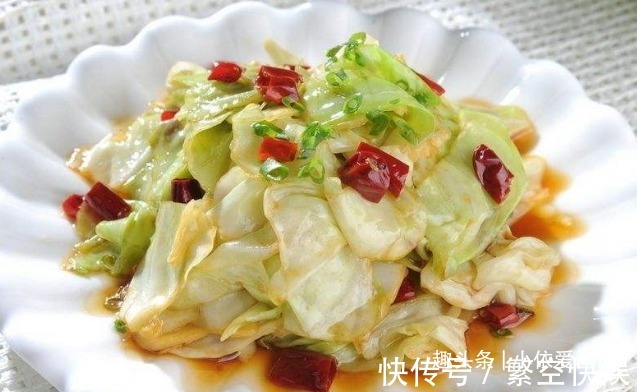 丝瓜|好吃不腻的几道家常菜，荤素搭配，美味简单实惠，营养又下饭