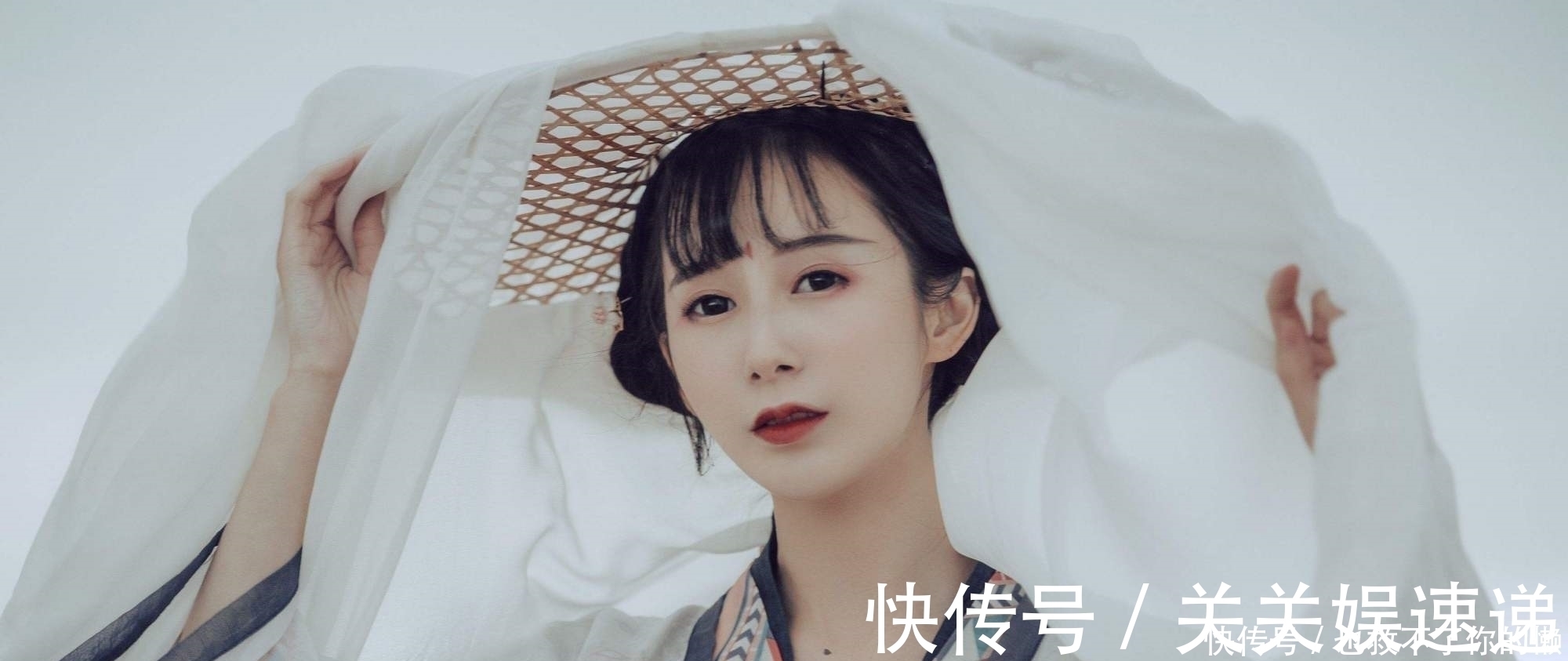 冯延巳@这首古词堪称祝福典范,词中的三个祝福,任谁都会感动,值得收藏