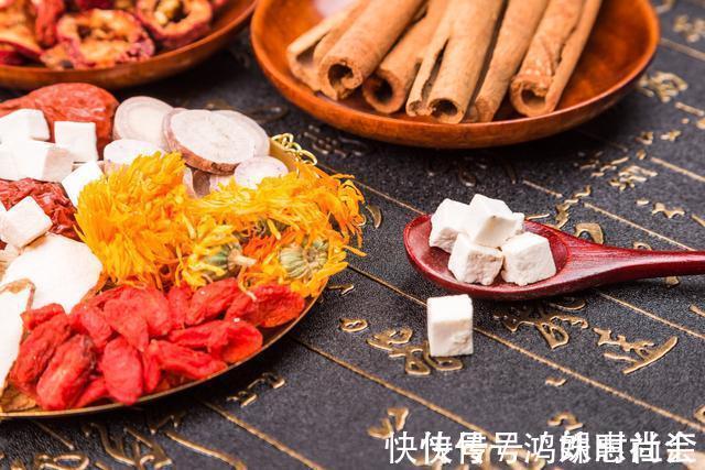 药酒|药酒变“毒酒”,一杯药酒致15人肾衰竭,这3类中药别用来泡酒