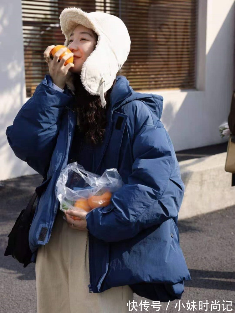 冬天 冬天的羽绒服,如何搭配颜色是真的一门学问,试试这些技巧!