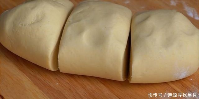 面片|玉米面这样做真好吃，一擀一煎，5分钟出锅，连吃一个月都不腻