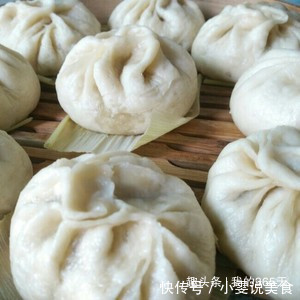 蒸包子发面有妙招，掌握这几点，松软不塌陷，比早餐店买的还好吃