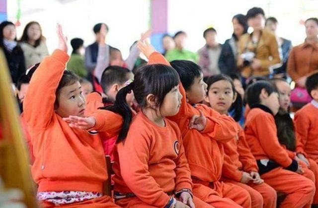小李|幼儿园接受“超前教育”危害大，小学二年级看出端倪，家长要注意