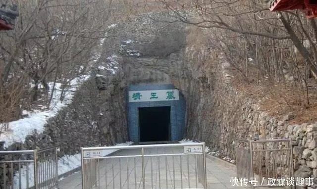 士族|诸葛亮对刘备的重要性只在一句话：得士族者得天下