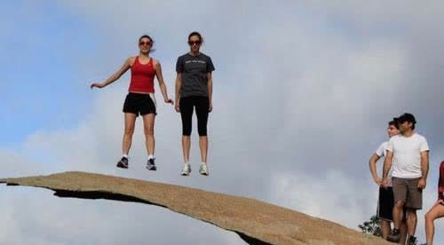 世界上“最大”骗局,“石头”欺骗了数亿人,网友:应该曝光它