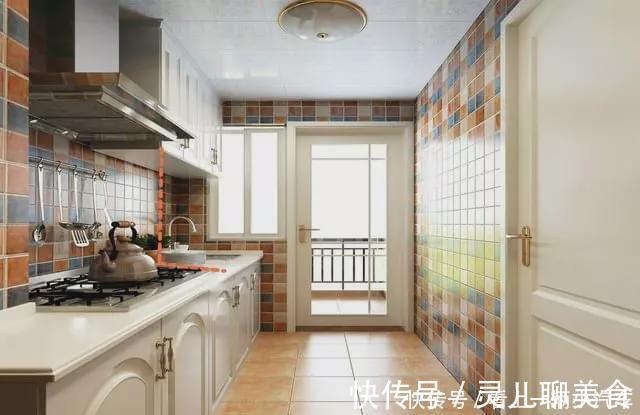 厨房|以后厨房装修,统统让师傅在吊柜下再挂个隔板,谁用谁知太好用了