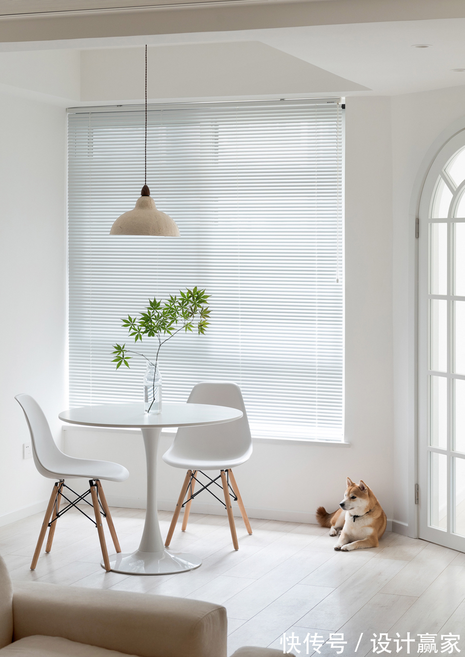 插瓶|70㎡现代简约风，木质的清新自然，小资情调的生活