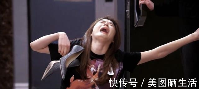 纽约时装周 多少女孩的高跟鞋梦想,死在了通勤路上!