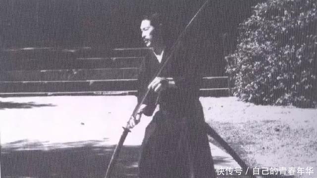 切腹|谁说日本武士用肋差切腹科普那些被歪曲的日本武士刀