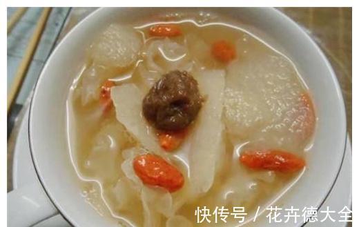 它是“百果之宗”,秋天吃正合适,价格便宜,防治秋燥,败火养颜