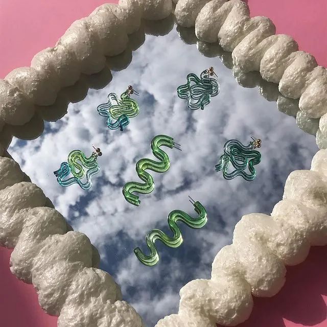 戴上树脂首饰，我们就是最闪耀的塑料姐妹花