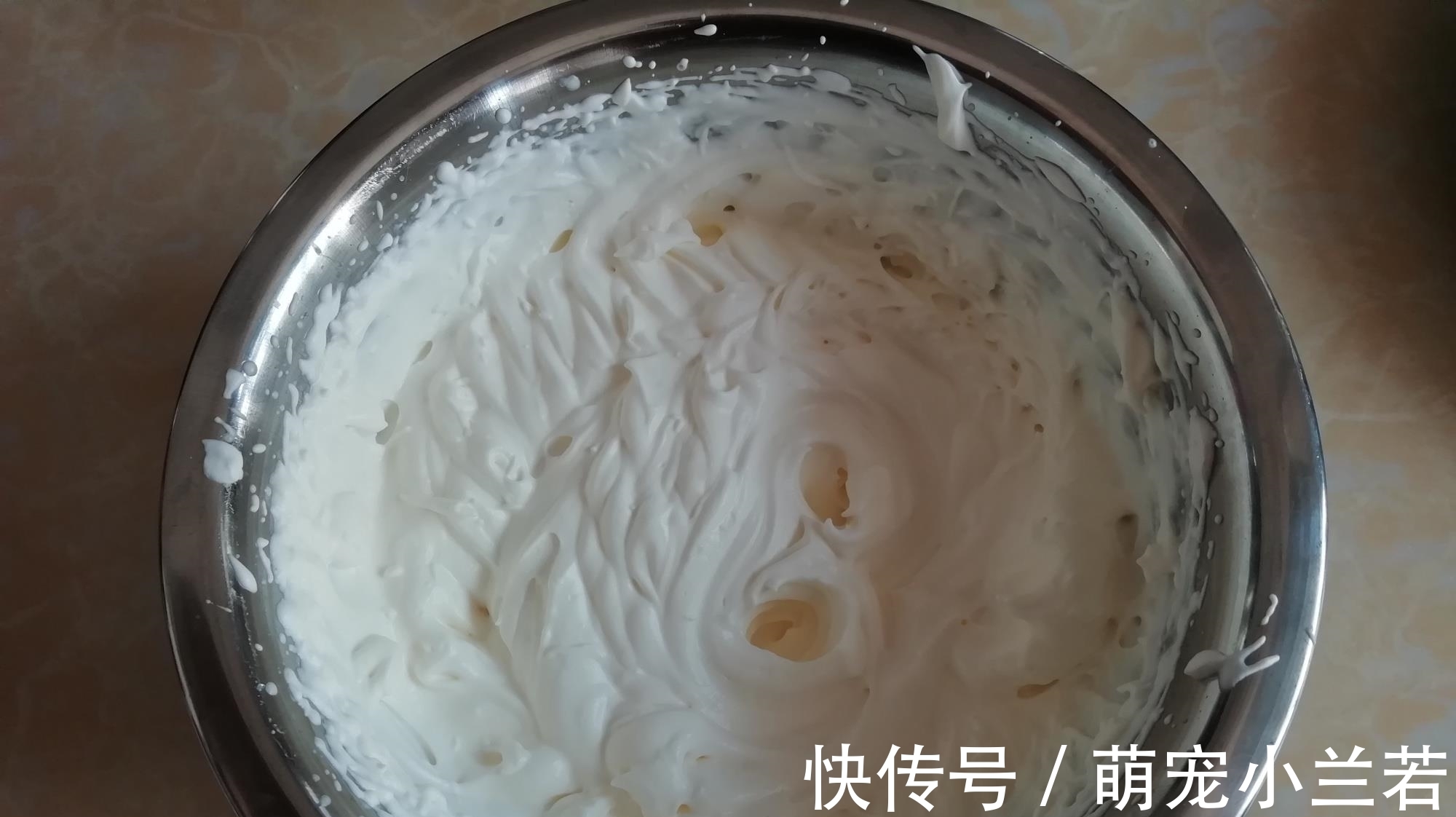 糯米粉别做汤圆了,拌一拌蒸一蒸,家人吃不够,天越热越好吃