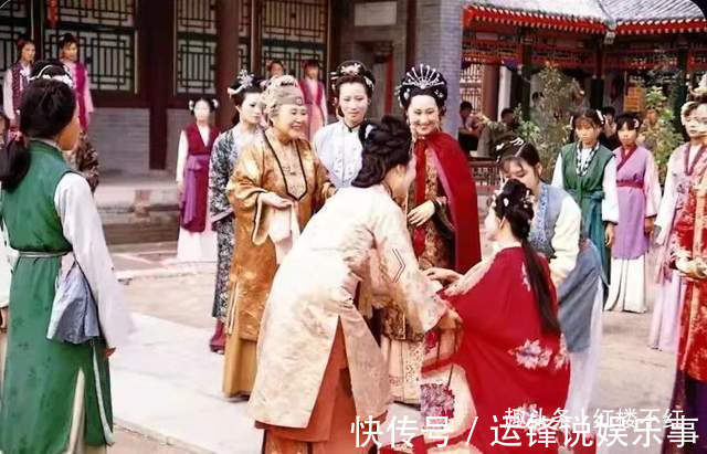 宝钗@贾母一向宠爱林黛玉,为何挑选管家人选时,她却选择了薛宝钗?